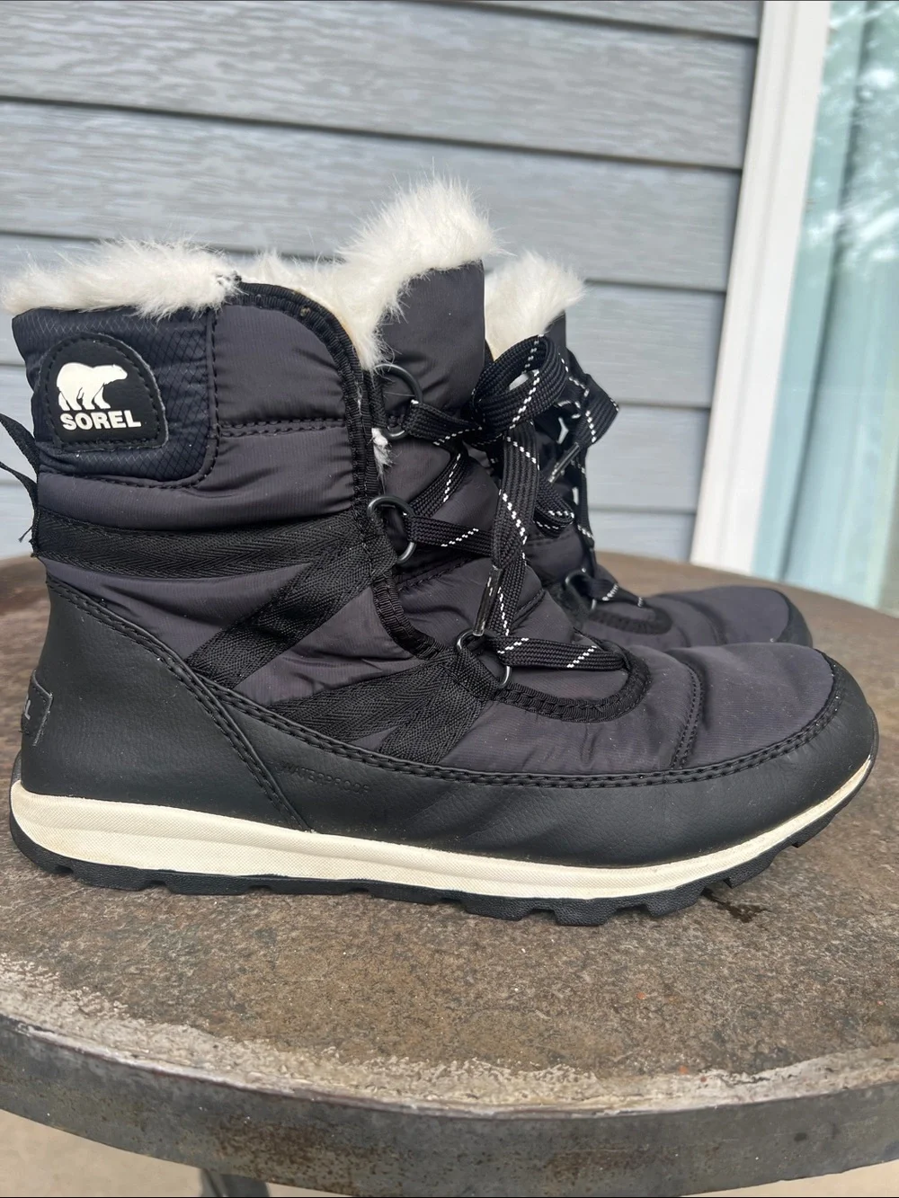 Sorel Whitney Short Lace Waterproof Winter Boots Black Size 9